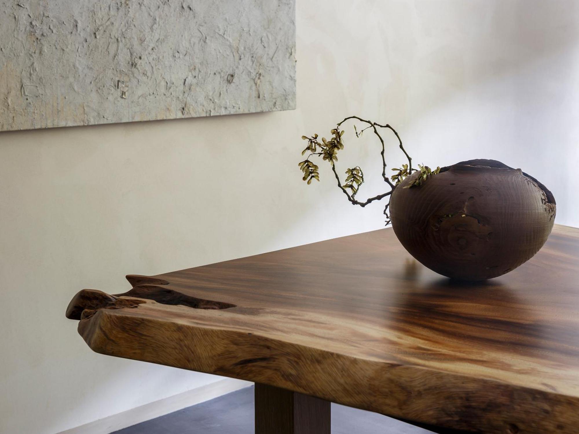 Hotel The Celestine Kyoto Gion Exterior foto A table made from a slab of wood