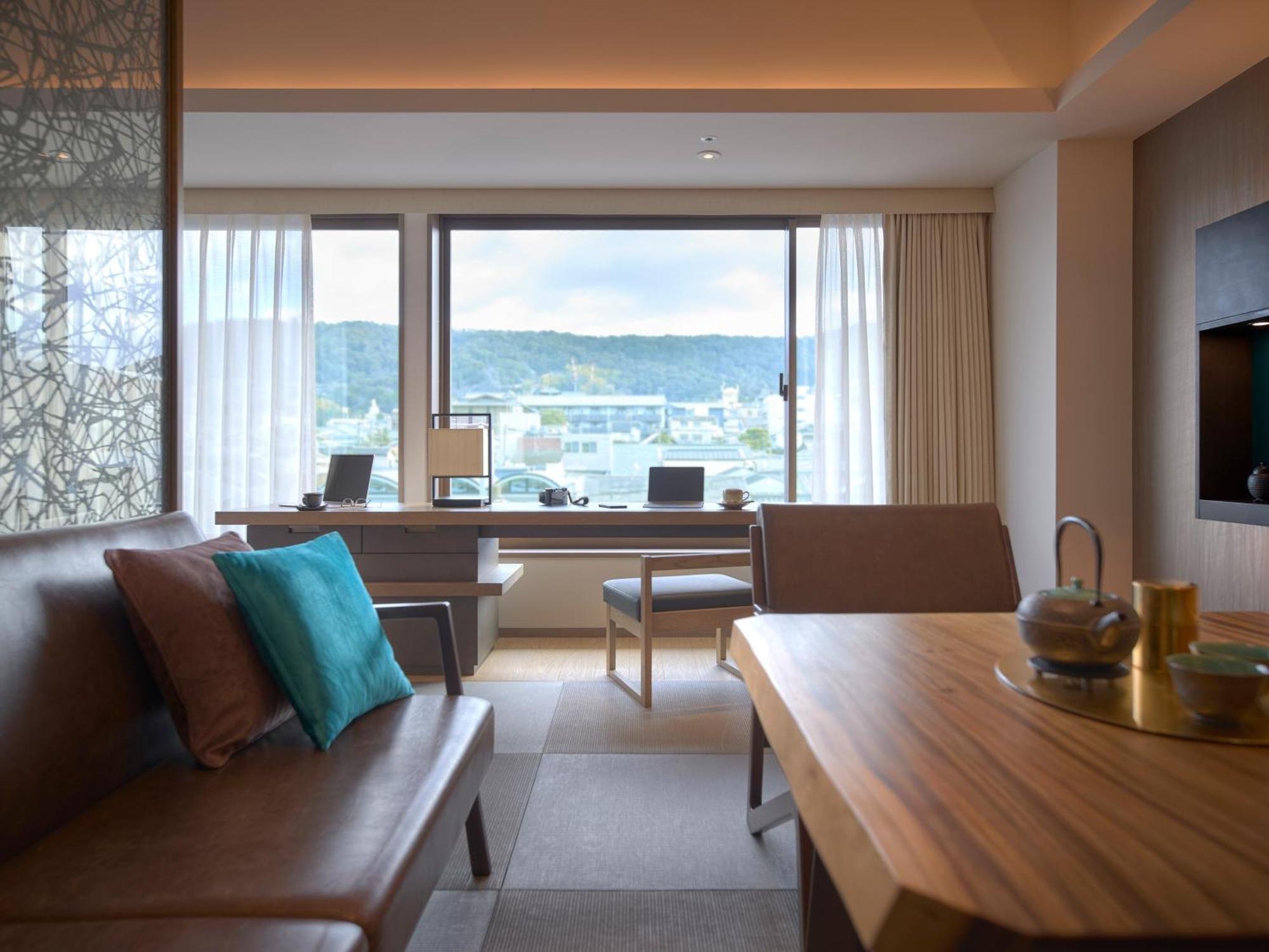 Hotel The Celestine Kyoto Gion Exterior foto A room at the hotel